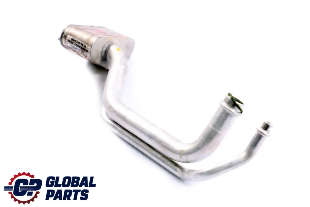 BMW E39 Tubo Para Radiador Y Valvula De Retencion - SKU 8379993 - Número de pieza 8379993