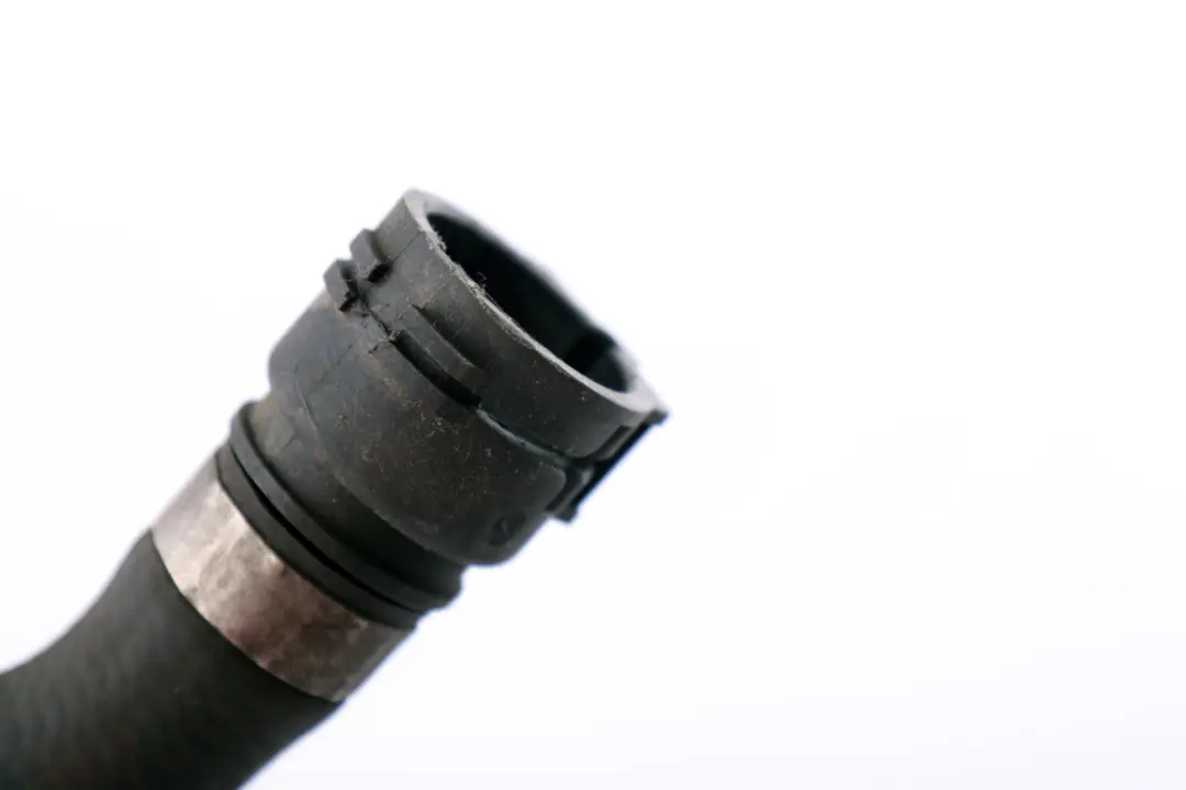 M54 Tubo Heizk?rper-ausgleichbeh?lter per BMW X5 E53 3.0i con numero di parte 8380127 BMW X5 E53 3.0i M54 Tubo Heizk?rper-ausgleichbeh?lter - SKU 8380127 - Numero di parte 8380127