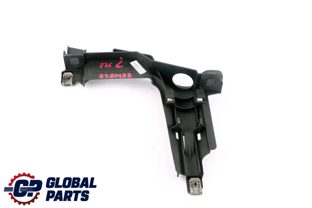 Lampada Anteriore Supporto Supporto Porta Lampada Sinistra per BMW E46 con numero di parte 8380187 BMW E46 Lampada Anteriore Supporto Supporto Porta Lampada Sinistra - SKU 8380187 - Numero di parte 8380187