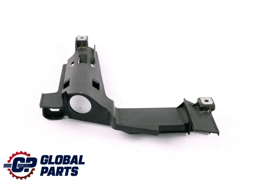 Halter Scheinwerfer Rechts für BMW 3 er E46 mit Teilenummer 8380188 BMW 3 er E46 Halter Scheinwerfer Rechts - SKU 8380188 - Teilenummer 8380188