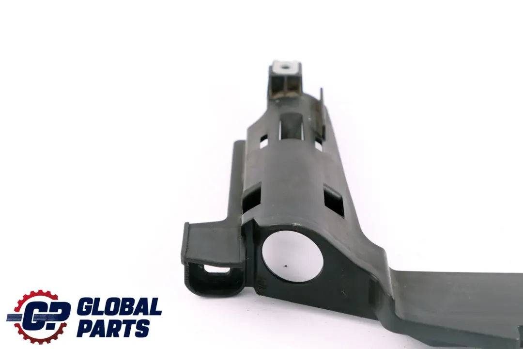 Halter Scheinwerfer Rechts für BMW 3 er E46 mit Teilenummer 8380188 BMW 3 er E46 Halter Scheinwerfer Rechts - SKU 8380188 - Teilenummer 8380188