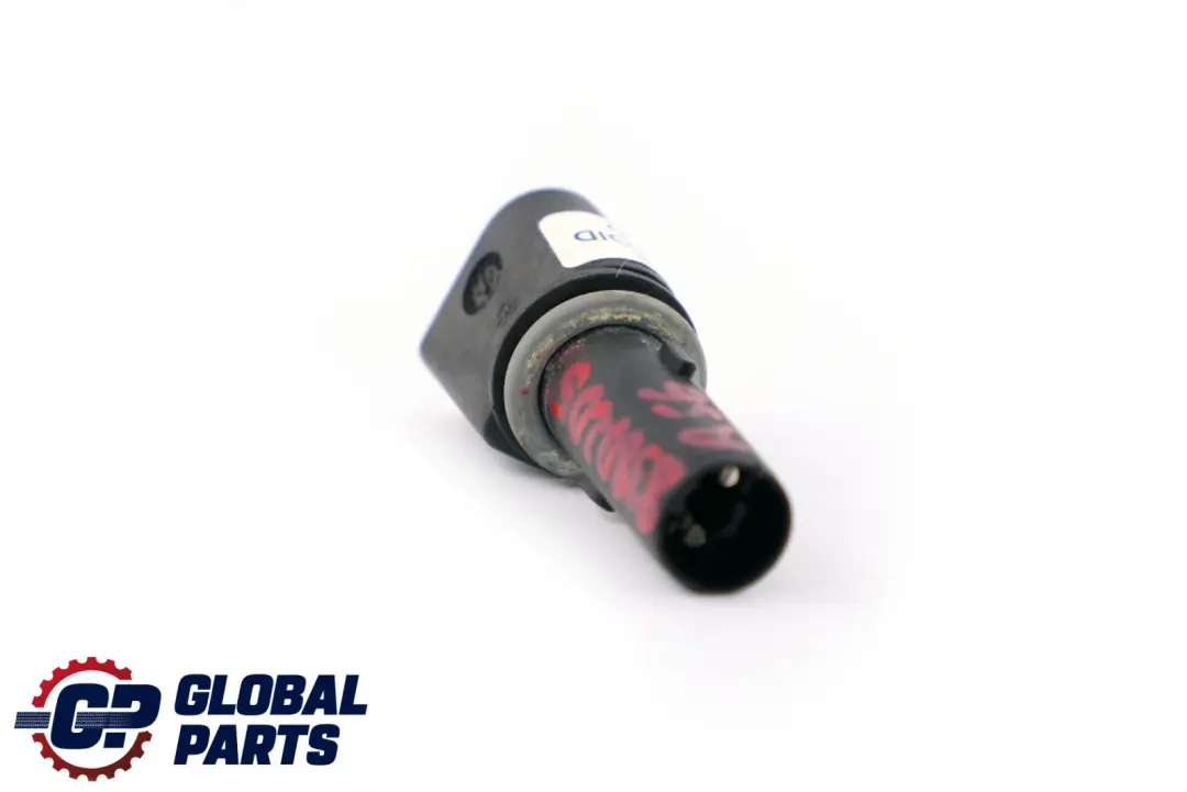 Bulb Socket Parking Light Front Headlight to Mini R55 R56 R57 with Part number 8380205 Mini R55 R56 R57 Bulb Socket Parking Light Front Headlight - SKU 8380205 - Part number 8380205