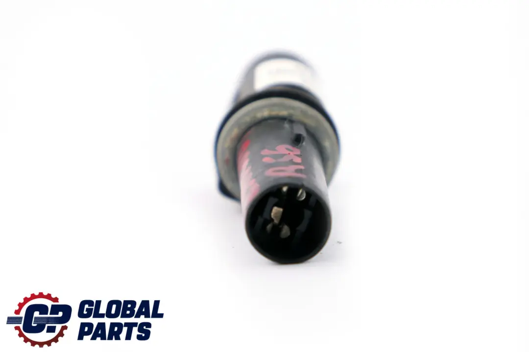 Presa Lampadina Luce Di Parcheggio Faro Anteriore per Mini R55 R56 R57 con numero di parte 8380205 Mini R55 R56 R57 Presa Lampadina Luce Di Parcheggio Faro Anteriore - SKU 8380205 - Numero di parte 8380205