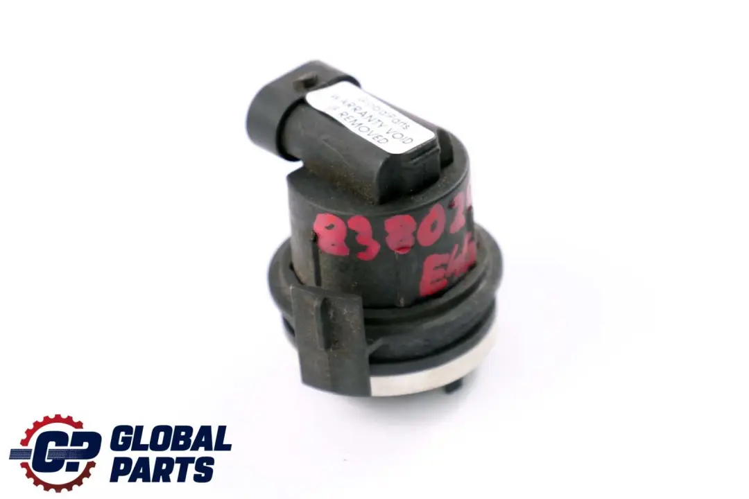 Lampenträger Fernlicht für BMW 3 er E46 mit Teilenummer 8380207 BMW 3 er E46 Lampenträger Fernlicht - SKU 8380207 - Teilenummer 8380207