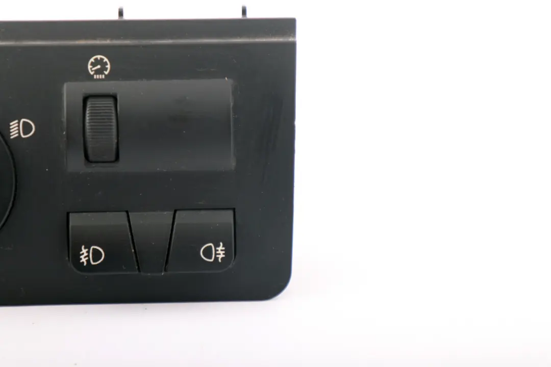 Control Element Light Switch to BMW X5 Series E53 with Part number 8380255 BMW X5 Series E53 Control Element Light Switch - SKU 8380255 - Part number 8380255