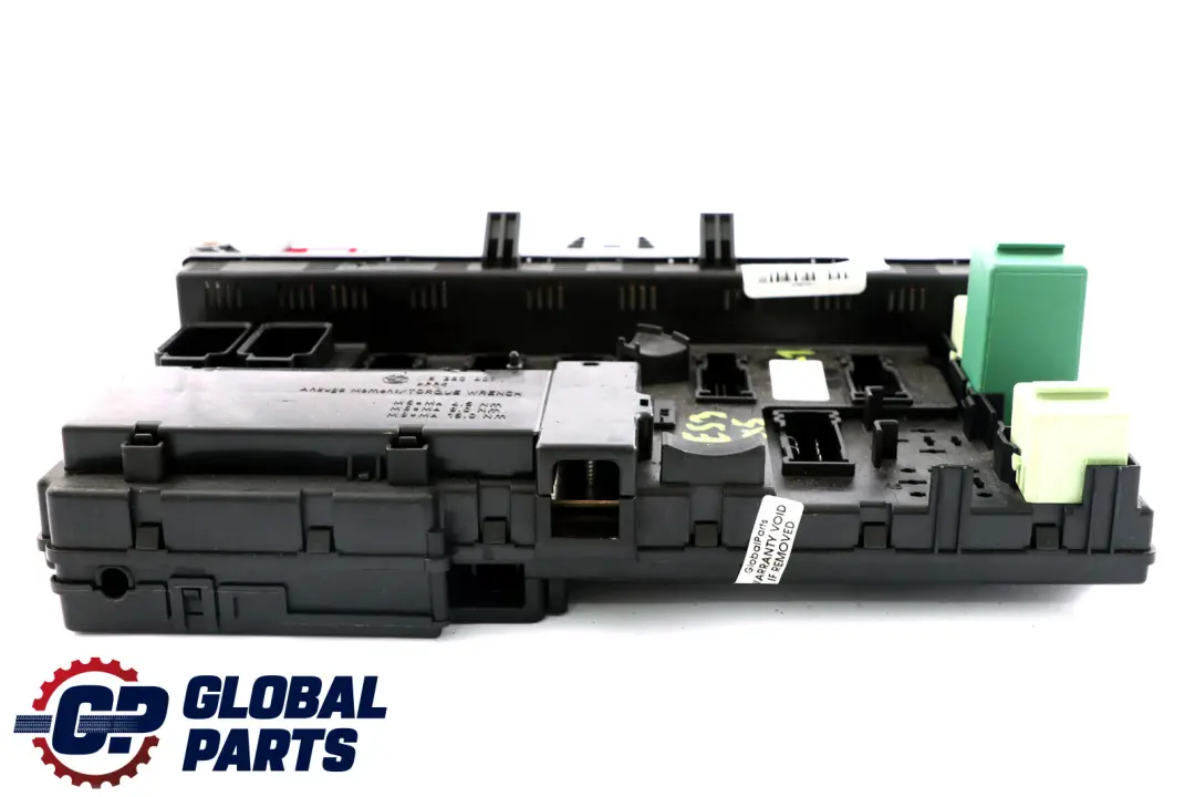 Skrzynka Moduł Bezpieczników do BMW X5 E53 o numerze 8380407 BMW X5 E53 Skrzynka Moduł Bezpieczników - SKU 8380407 - Numer Części 8380407