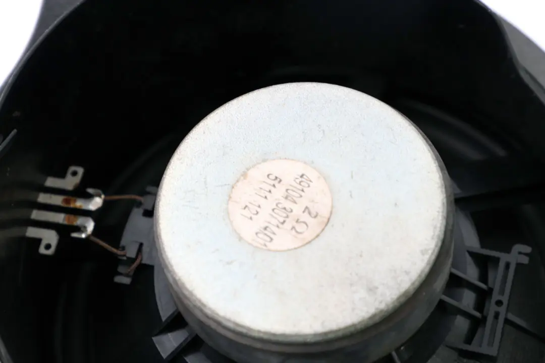 Haut-Parleur Hifi a Gauche pour BMW X5 E53 à propos du numéro de pièce 8380581 BMW X5 E53 Haut-Parleur Hifi a Gauche - SKU 8380581 - Numéro de pièce 8380581