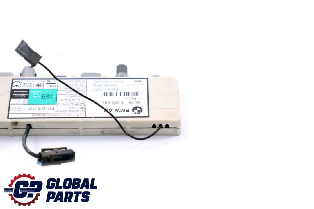 Antenna Amplifier Module Trap Circuit to BMW E39 E38 Saloon with Part number 8380685 BMW E39 E38 Saloon Antenna Amplifier Module Trap Circuit - SKU 8380685 - Part number 8380685