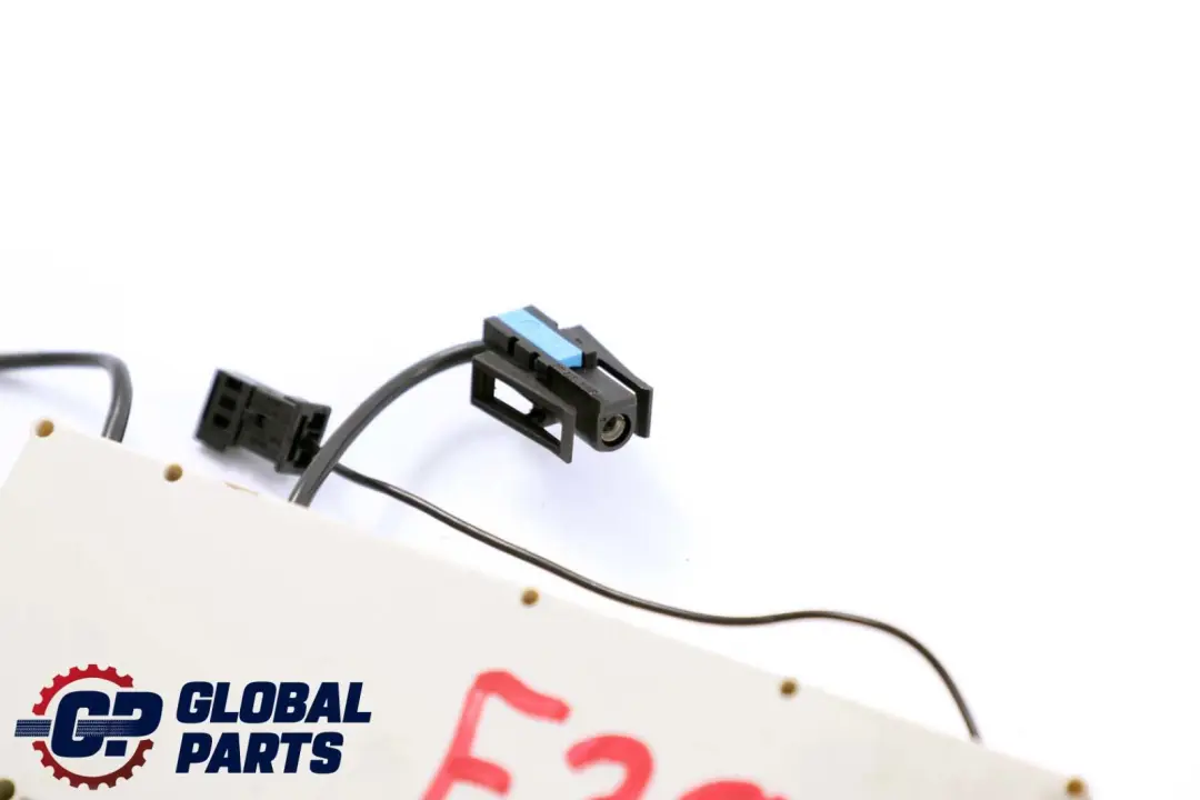 Antenne Module d'amplification Circuit de piégeage pour BMW E39 E38 Salon à propos du numéro de pièce 8380685 BMW E39 E38 Salon Antenne Module d'amplification Circuit de piégeage - SKU 8380685 - Numéro de pièce 8380685