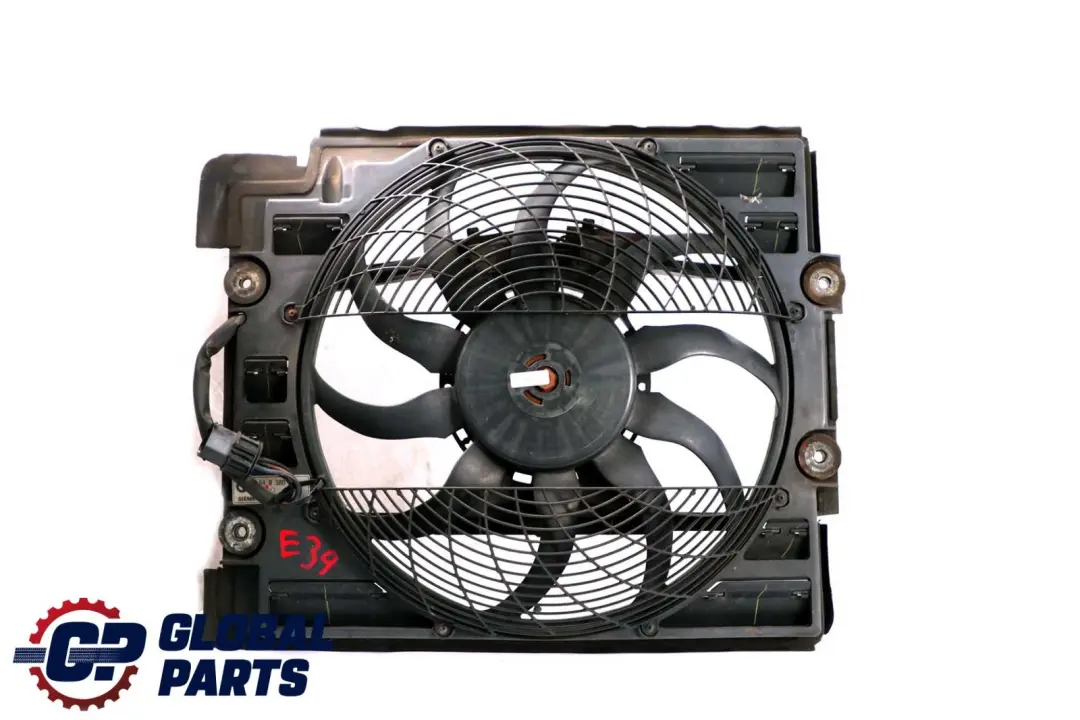 Radiator Pusher Fan to BMW 5 Series E39 Petrol Engine with Part number 8380780 BMW 5 Series E39 Petrol Engine Radiator Pusher Fan - SKU 8380780 - Part number 8380780