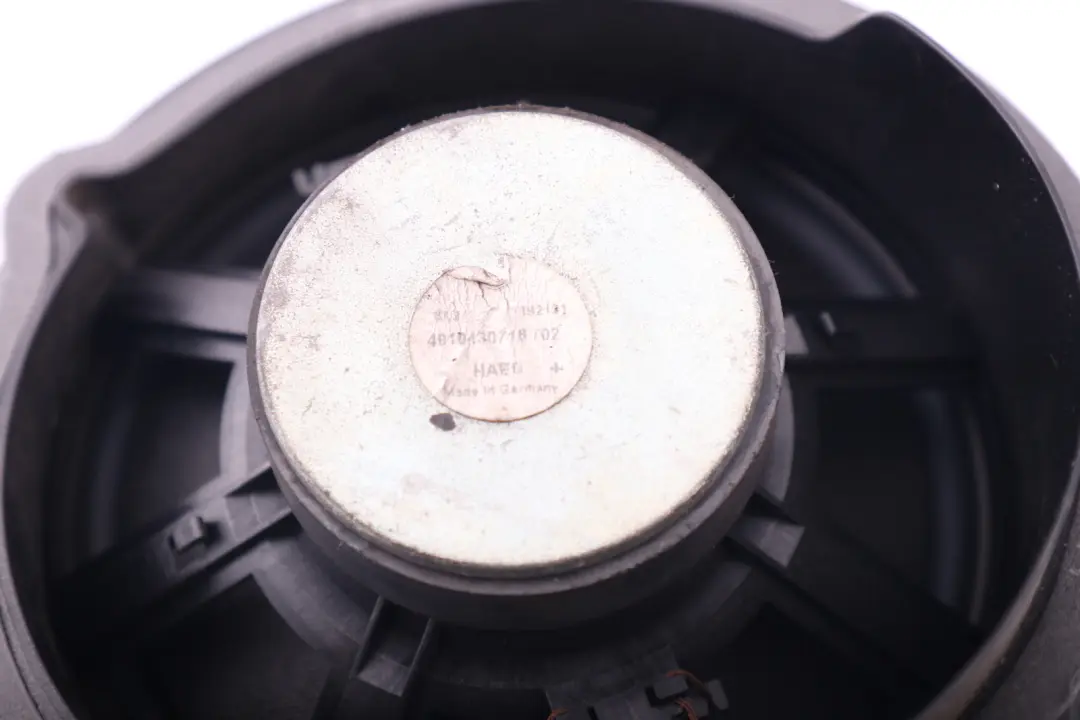 Right Loudspeaker Speaker Top HI-FI to BMW X5 Series E53 with Part number 8381550 BMW X5 Series E53 Right Loudspeaker Speaker Top HI-FI - SKU 8381550 - Part number 8381550