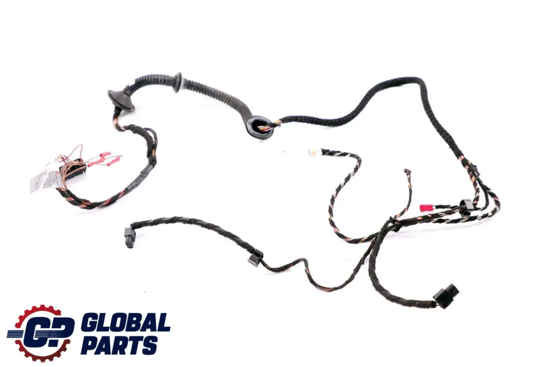 Boot Trunk Lid Tailgate Wiring Loom Harness Cable Set to BMW 5 Series E39 with Part number 8381933 BMW 5 Series E39 Boot Trunk Lid Tailgate Wiring Loom Harness Cable Set - SKU 8381933 - Part number 8381933