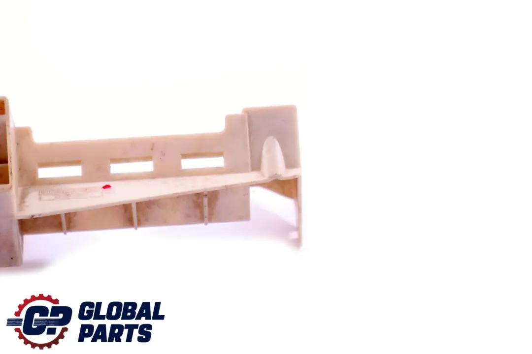 BMW X5 E53 Support Relais Boite Fusibles Boitier Module - SKU 8383720 - Numéro de pièce 8383720