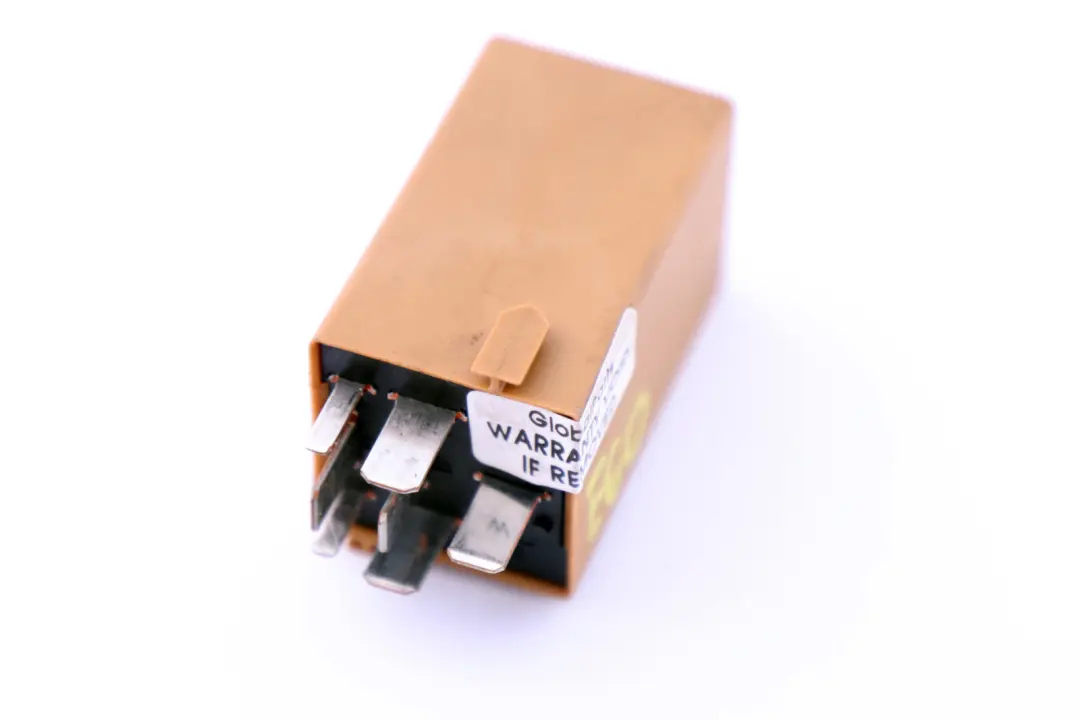 BMW E46 E60 E61 E63 E64 Windscreen Wipers Relay Brown - SKU 8384505 - Part number 8384505