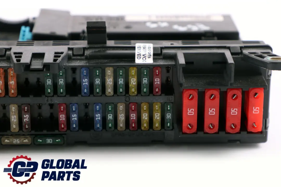BMW X5 Series E53 Boîte à fusibles de distribution électrique - SKU 8384527 - Numéro de pièce 8384527
