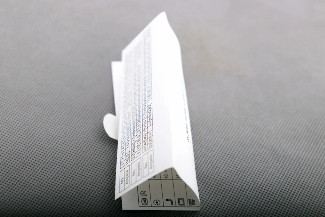 Caja Distribución Fusibles Mapa Agrupación para BMW E87 E90 E91 E92 E93 con número de pieza 8384529 BMW E87 E90 E91 E92 E93 Caja Distribución Fusibles Mapa Agrupación - SKU 8384529 - Número de pieza 8384529