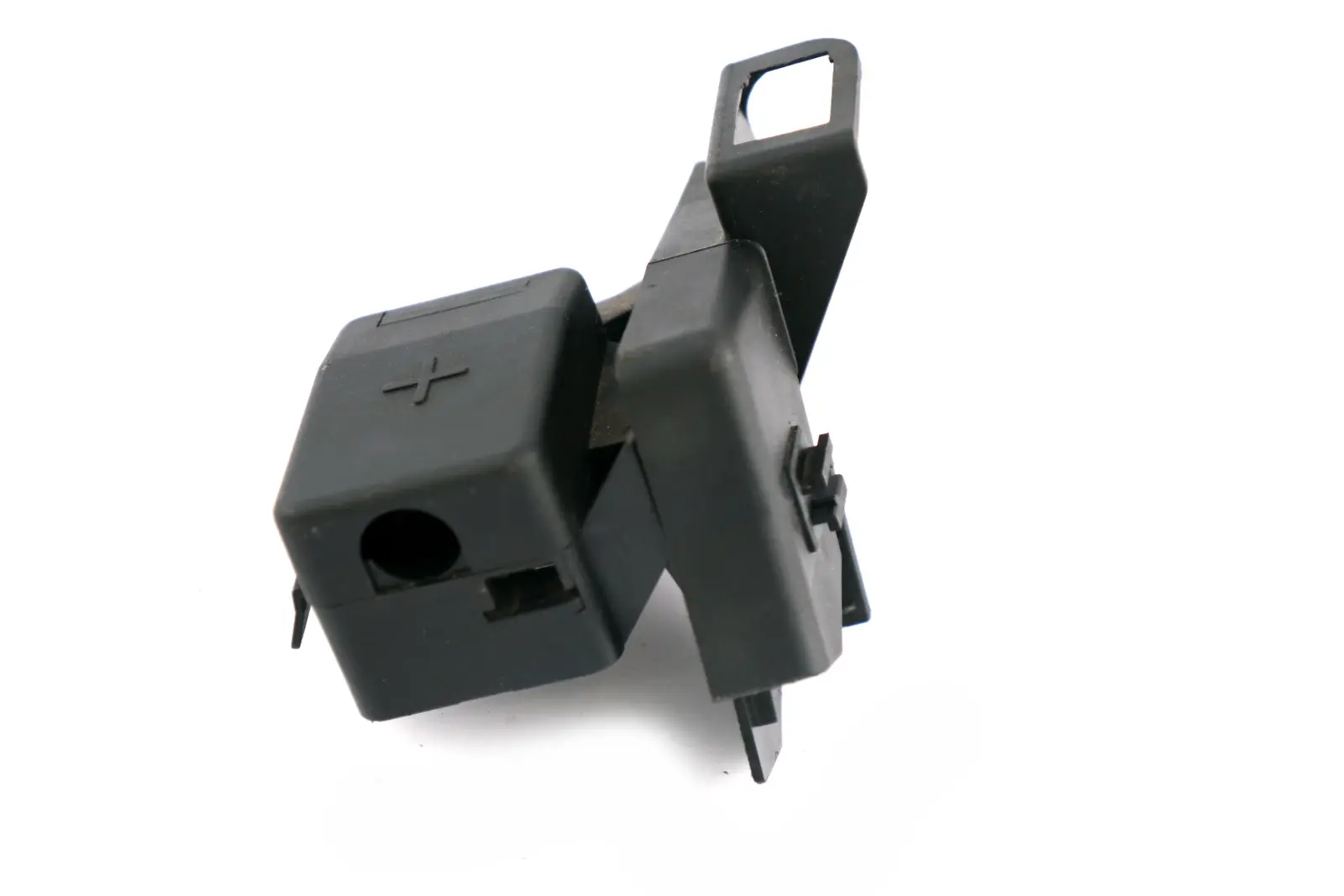 BMW E46 X3 E83 Kostka Gniazdo Klemy Plus Plusowej 8385157