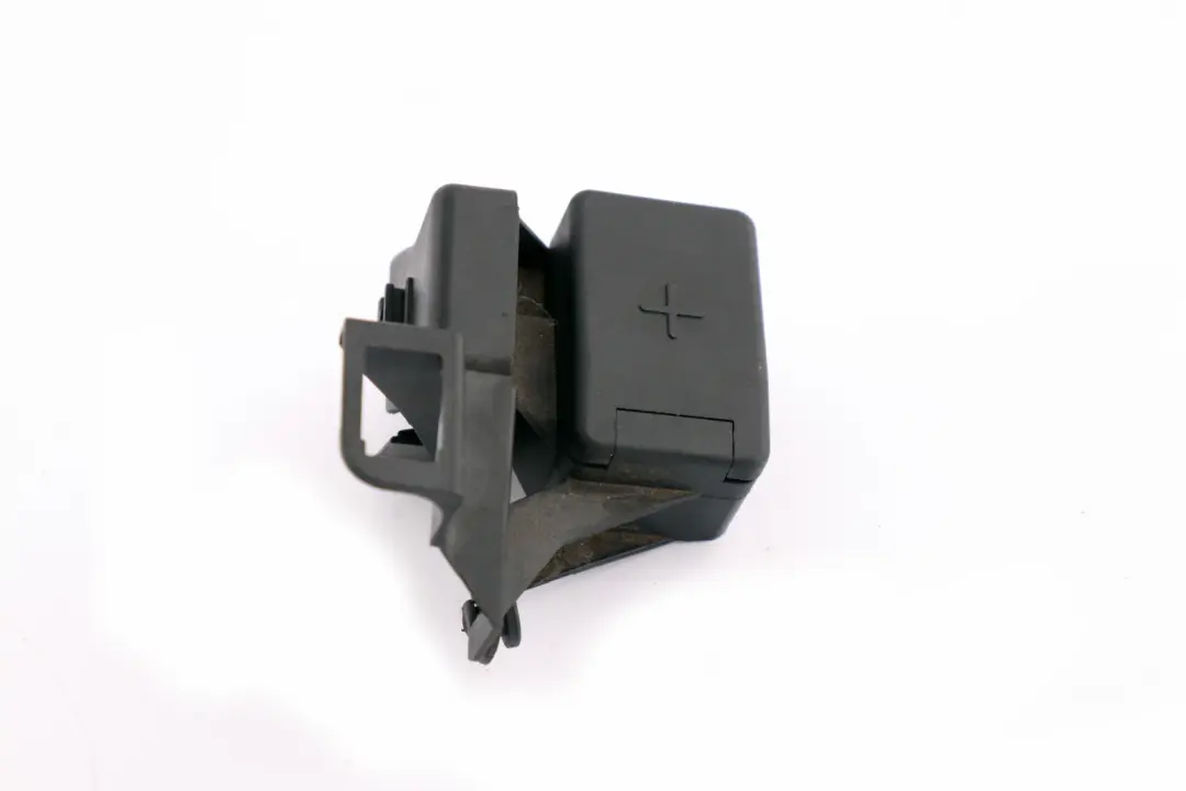 Base Del Soporte De La Carcasa Del Punto Arranque B para BMW X3 E46 E83 LCI con número de pieza 8385157 BMW X3 E46 E83 LCI Base Del Soporte De La Carcasa Del Punto Arranque B - SKU 8385157 - Número de pieza 8385157