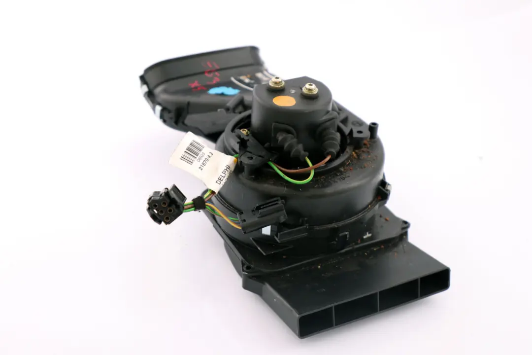 Calentador Ventilador Motor trasero para BMW E53 con número de pieza 8385546 BMW E53 Calentador Ventilador Motor trasero - SKU 8385546 - Número de pieza 8385546