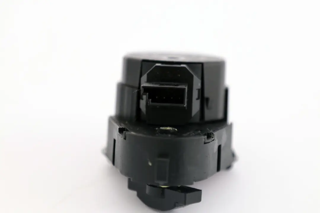 BMW 5 X5 Series E39 E53 Automatic Air Conditioning Recycling Flap Actuator - SKU 8385556 - Part number 8385556