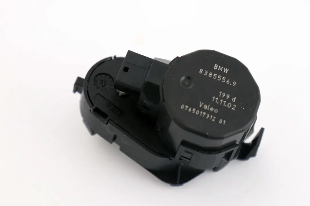 Climatisation Actuateur Clapet de Ventilation 6411 pour BMW 5 X5 E39 E53 à propos du numéro de pièce 8385556 BMW 5 X5 E39 E53 Climatisation Actuateur Clapet de Ventilation 6411 - SKU 8385556 - Numéro de pièce 8385556