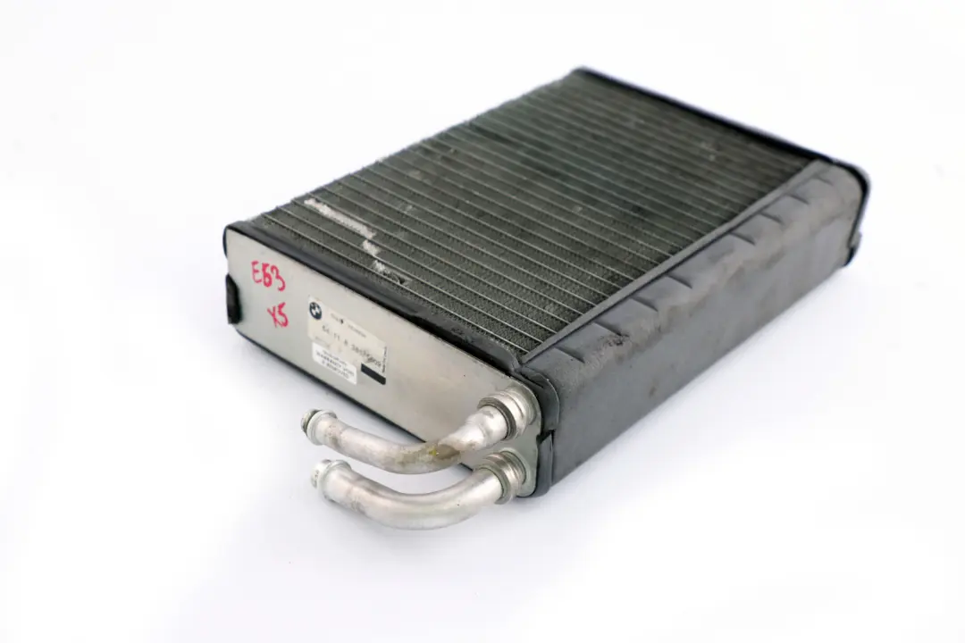 Vaporizzatore Climatizzatore Automatico Riscaldante per BMW X5 E39 E53 con numero di parte 64118385560 BMW X5 E39 E53 Vaporizzatore Climatizzatore Automatico Riscaldante - SKU 8385560 - Numero di parte 64118385560