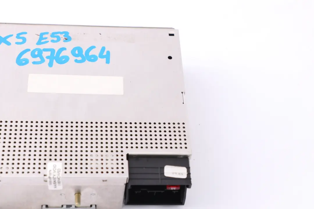 Radio BMW Professional TMC 6512 to BMW E39 E46 E53 with Part number 8385897 BMW E39 E46 E53 Radio BMW Professional TMC 6512 - SKU 8385897 - Part number 8385897