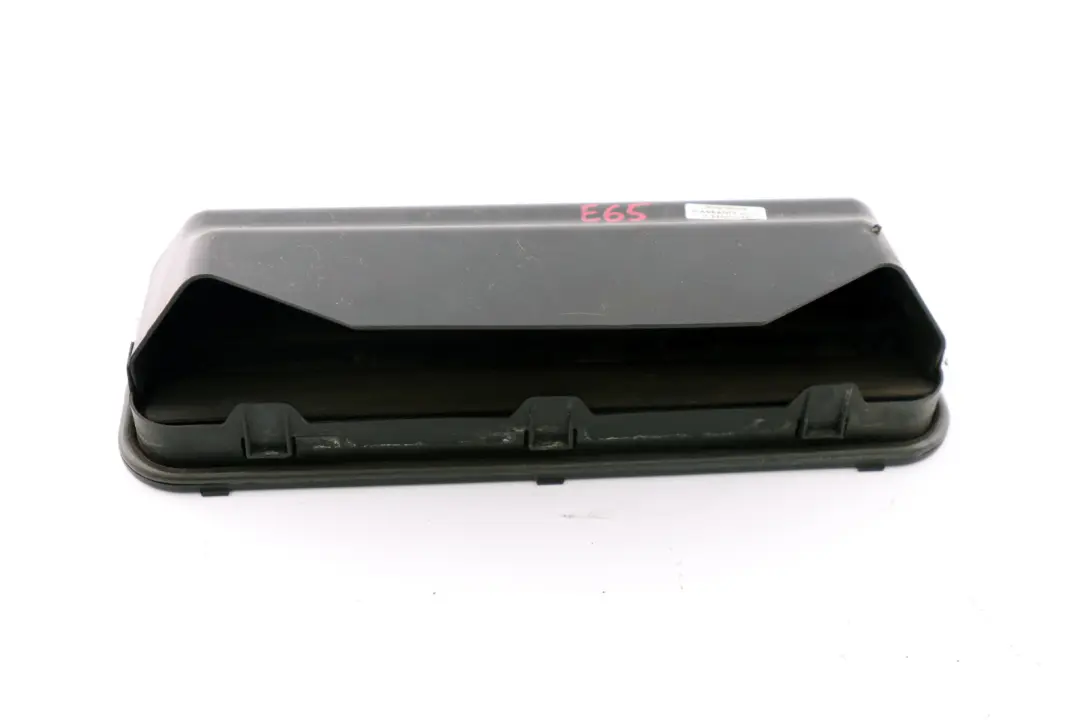 Cubierta del respiradero De aire parachoques trasero para BMW E65 E66 E67 con número de pieza 8386133 BMW E65 E66 E67 Cubierta del respiradero De aire parachoques trasero - SKU 8386133 - Número de pieza 8386133