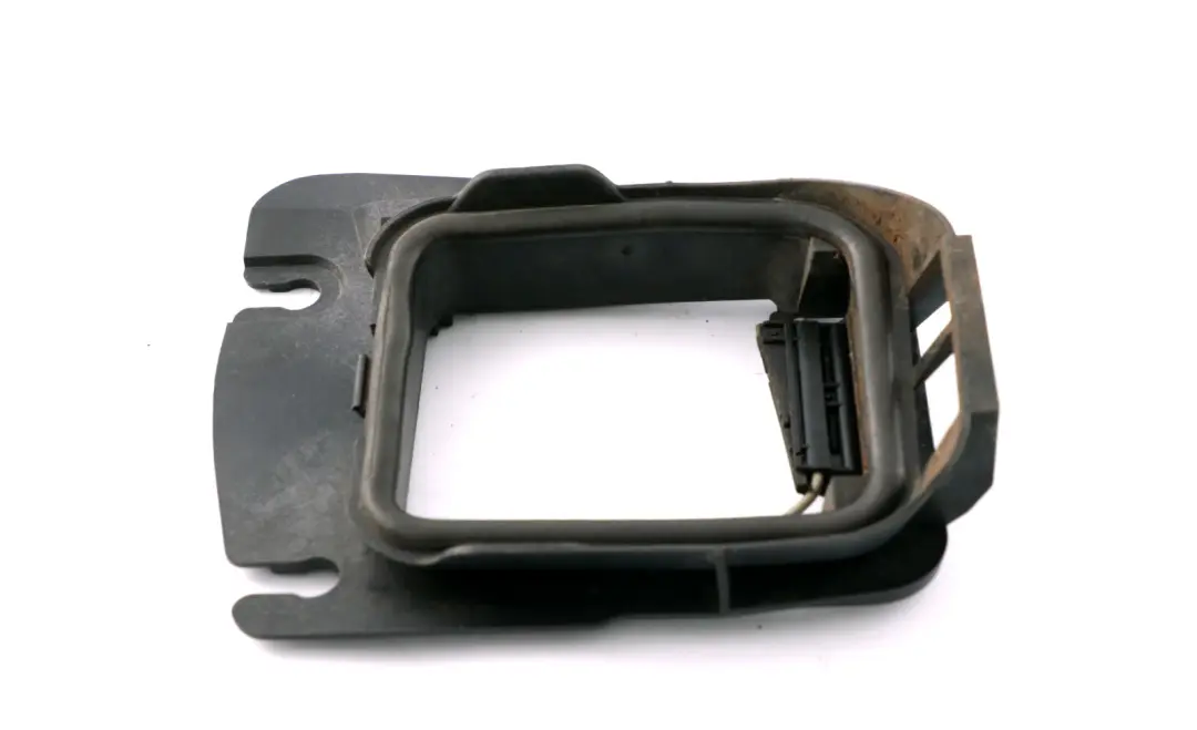 Channel Right O/S Duct Link to BMW 7 Series E65 E66 E67 Air with Part number 8386178 BMW 7 Series E65 E66 E67 Air Channel Right O/S Duct Link - SKU 8386178 - Part number 8386178