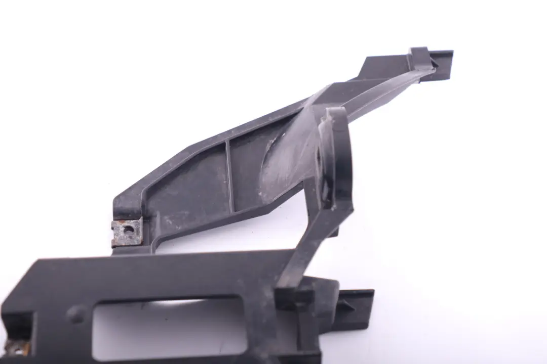 Supporto Fanale Sinistro 6312 per BMW X5 E53 con numero di parte 8386709 BMW X5 E53 Supporto Fanale Sinistro 6312 - SKU 8386709 - Numero di parte 8386709