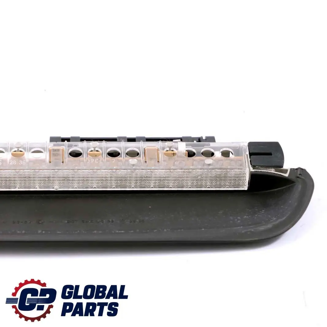 Dritte Bremsleuchte Weiss für BMW 3 er E46 Limousine mit Teilenummer 8386963 BMW 3 er E46 Limousine Dritte Bremsleuchte Weiss - SKU 8386963 - Teilenummer 8386963