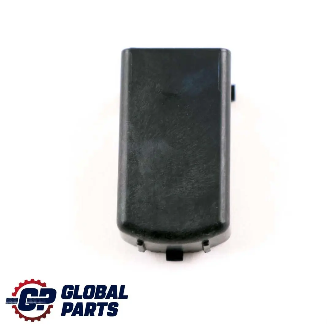 Stromverteiler Deckel Schwarz für BMW 5 7 er E60 E61 E65 mit Teilenummer 8387135 BMW 5 7 er E60 E61 E65 Stromverteiler Deckel Schwarz - SKU 8387135 - Teilenummer 8387135