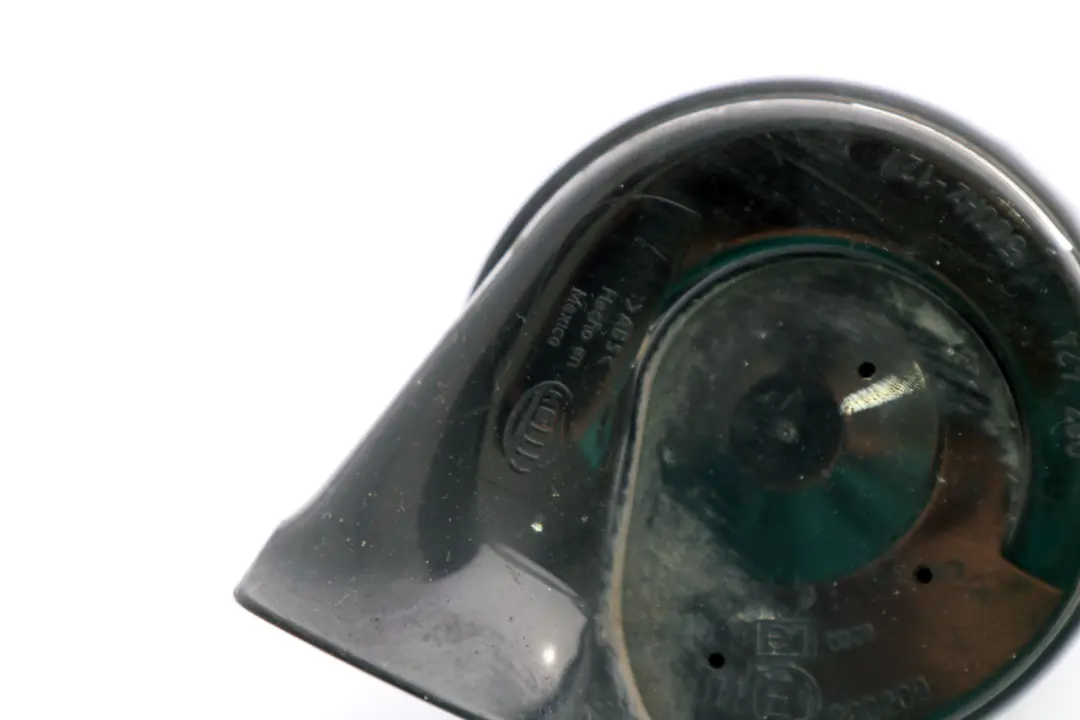 Clacson Tono Alto Hella 500HZ per BMW X5 E53 con numero di parte 8387347 BMW X5 E53 Clacson Tono Alto Hella 500HZ - SKU 8387347 - Numero di parte 8387347