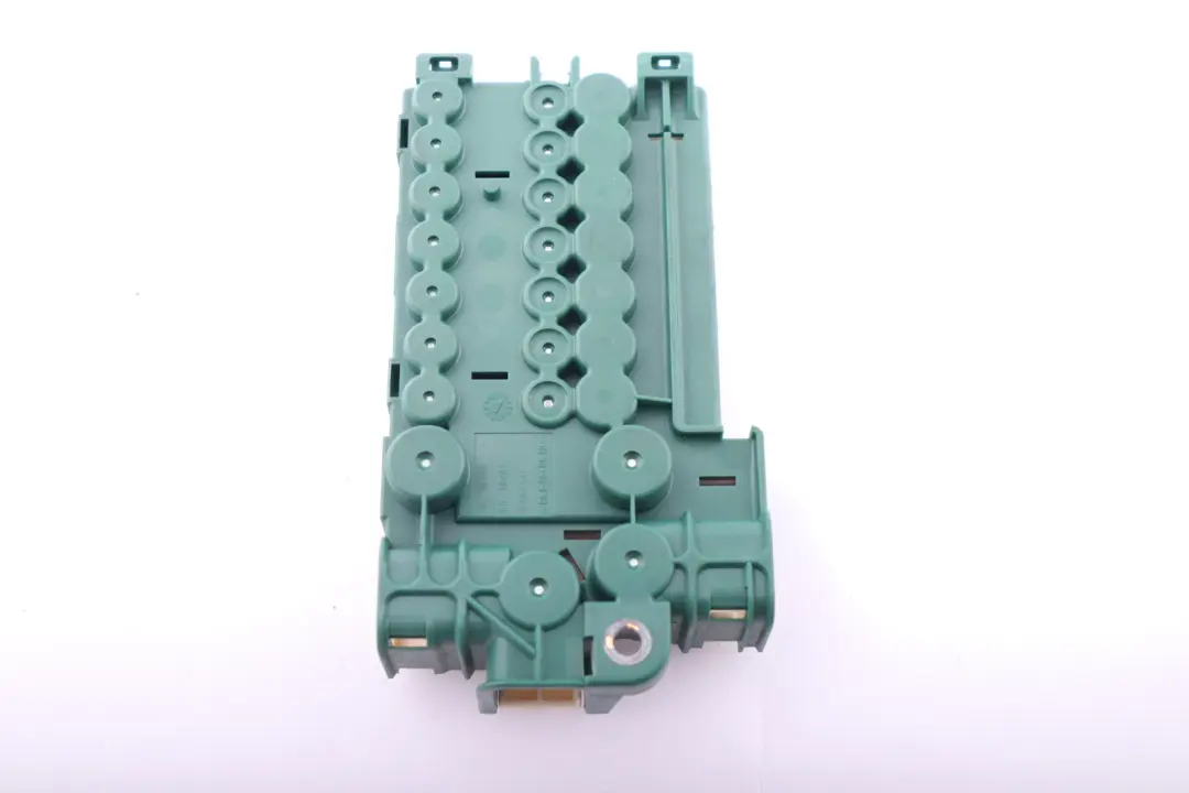 Caja De Fusibles 8 Pliegues Regulador De Voltaje Bota para BMW E39 E53 con número de pieza 6924976 BMW E39 E53 Caja De Fusibles 8 Pliegues Regulador De Voltaje Bota - SKU 8387541 - Número de pieza 6924976