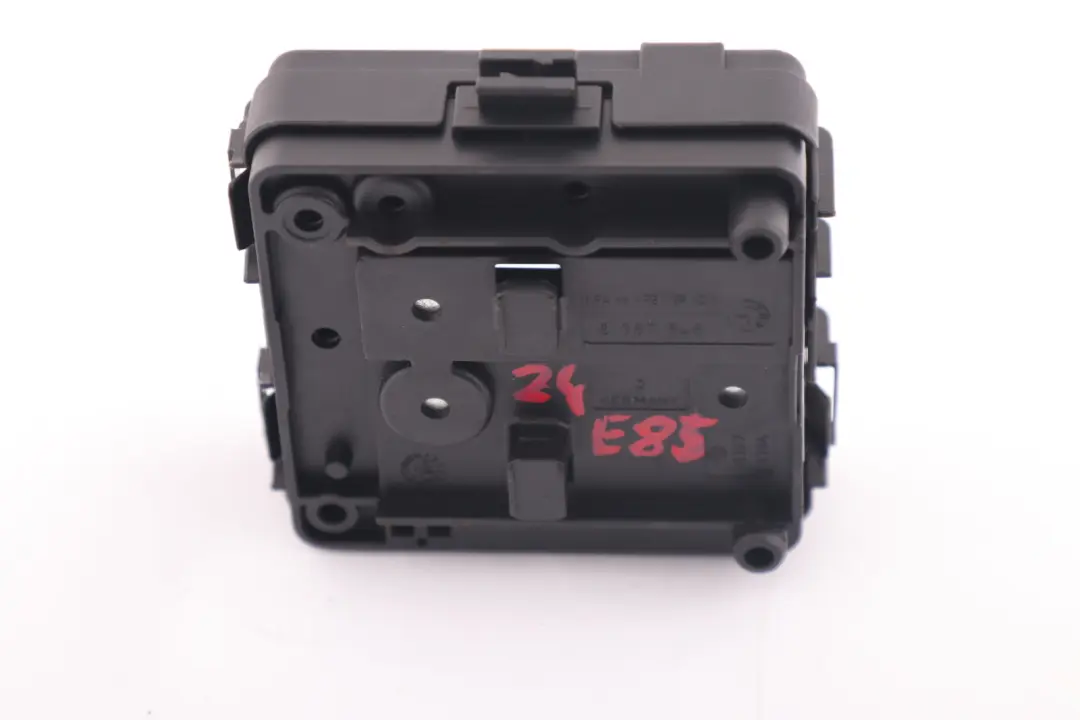 Positive Cable Fuse Box B Base to BMW 3 Z4 Series E46 E85 E86 Battery with Part number 8387546 BMW 3 Z4 Series E46 E85 E86 Battery Positive Cable Fuse Box B Base - SKU 8387546 - Part number 8387546