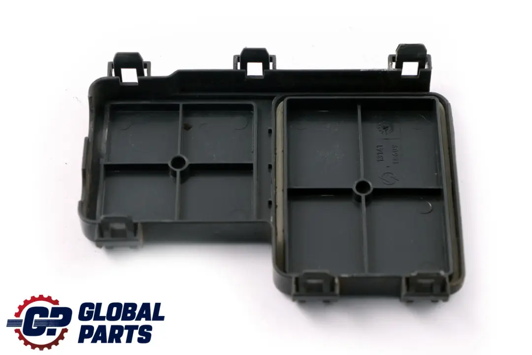 Pokrywa Złącza Zasilania Obudowa B plus do BMW E65 o numerze 8387568 BMW E65 Pokrywa Złącza Zasilania Obudowa B plus - SKU 8387568-1 - Numer Części 8387568