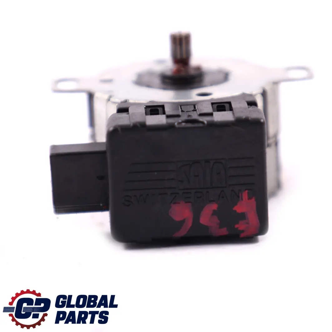 Heater Flap Control Actuator Motor Solenoid to BMW 3 Series E36 with Part number 8391382 BMW 3 Series E36 Heater Flap Control Actuator Motor Solenoid - SKU 8391382 - Part number 8391382