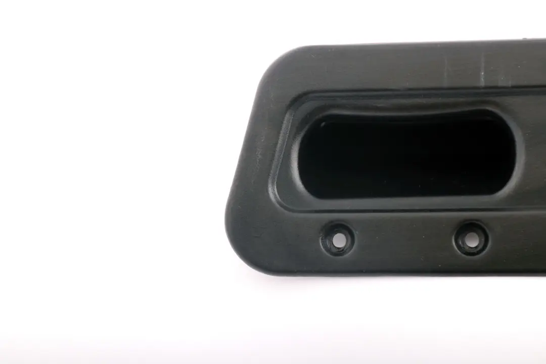 Cuvette de Poignee Noir 5149 pour BMW Z4 Serie E85 à propos du numéro de pièce 8399315 BMW Z4 Serie E85 Cuvette de Poignee Noir 5149 - SKU 8399315 - Numéro de pièce 8399315