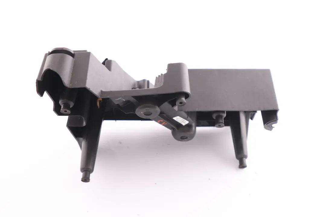 Auflage Längsträger hinten linksSCHWARZ 5147 für BMW X5 er E53 mit Teilenummer 8402111 BMW X5 er E53 Auflage Längsträger hinten linksSCHWARZ 5147 - SKU 8402111 - Teilenummer 8402111