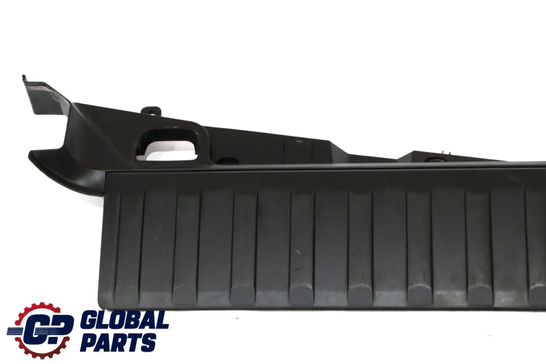 Reihe E53 Blende Ladekante Schwarz Black 8244760 51478244760 für BMW X5 mit Teilenummer 8402127 BMW X5 Reihe E53 Blende Ladekante Schwarz Black 8244760 51478244760 - SKU 8402127 - Teilenummer 8402127