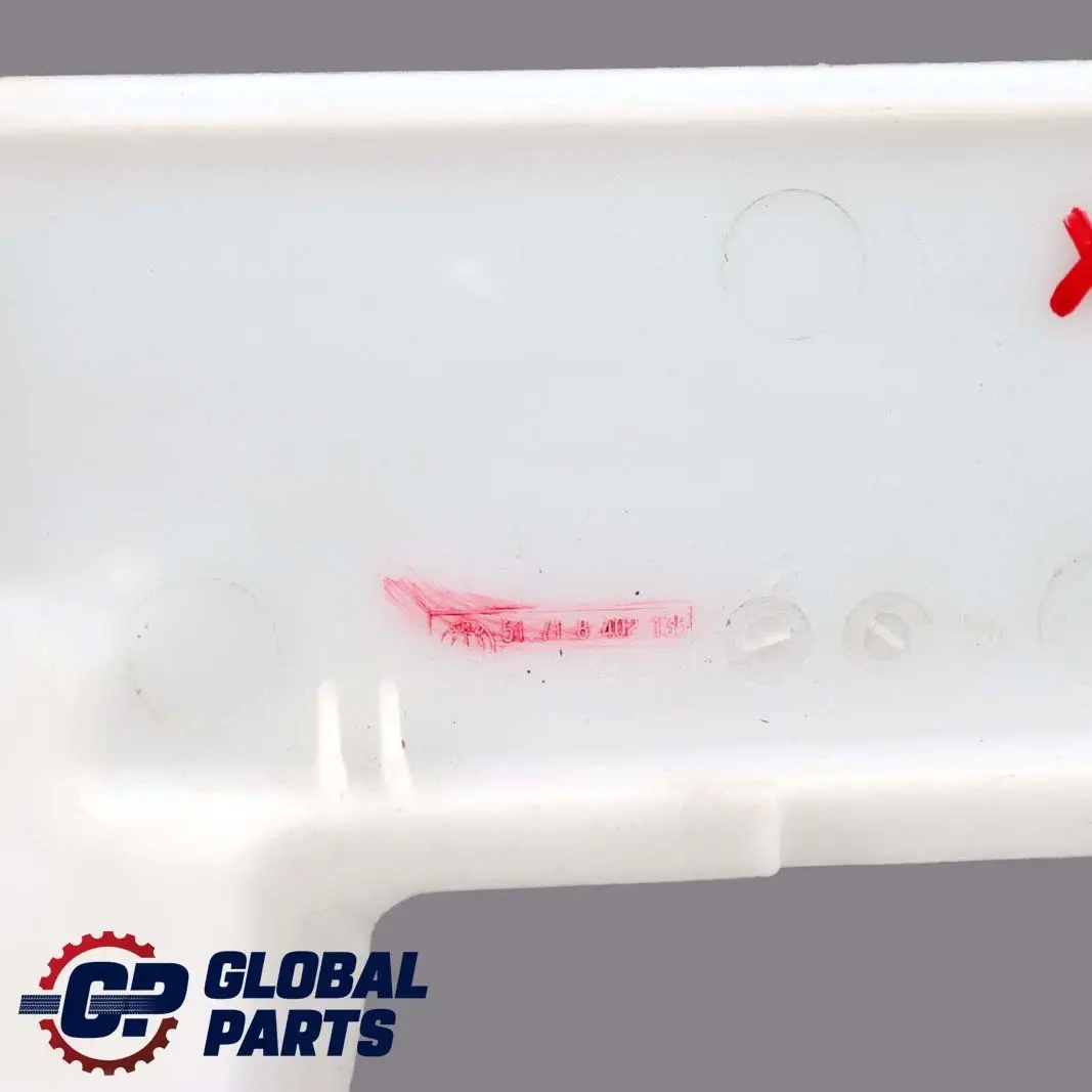 Kabelabdeckung Hinten Links für BMW X5 er E53 mit Teilenummer 8402135 BMW X5 er E53 Kabelabdeckung Hinten Links - SKU 8402135 - Teilenummer 8402135