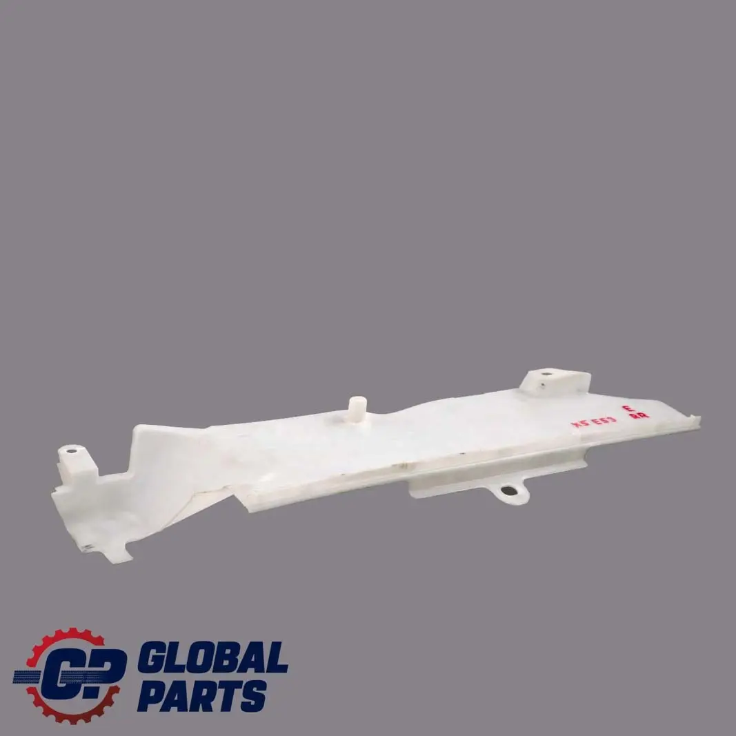 Osłona Kabli Prawy Tył do BMW X5 E53 o numerze 8402136 BMW X5 E53 Osłona Kabli Prawy Tył - SKU 8402136 - Numer Części 8402136