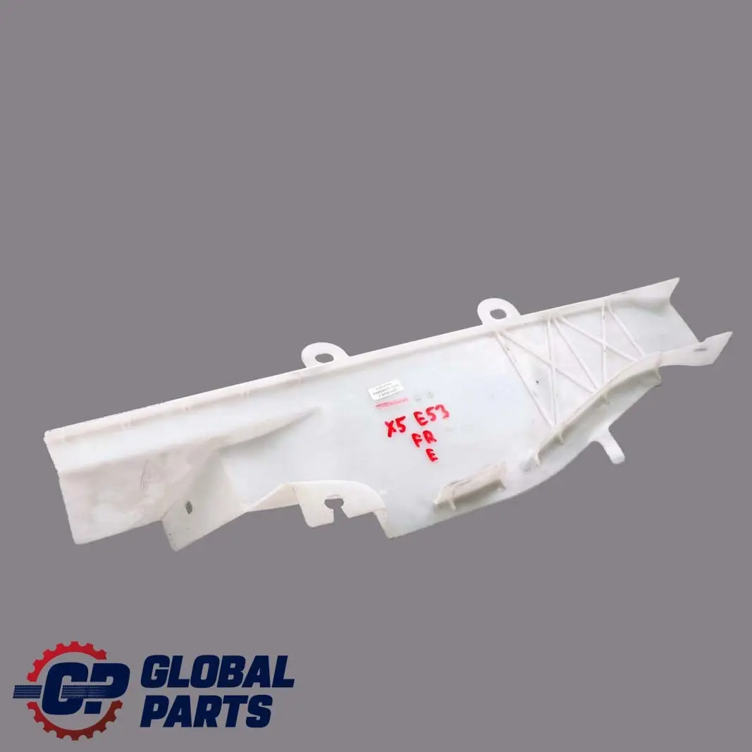 Cubre Cable Delantero Derecho Miembro Lateral para BMW E53 con número de pieza 8402140 BMW E53 Cubre Cable Delantero Derecho Miembro Lateral - SKU 8402140 - Número de pieza 8402140