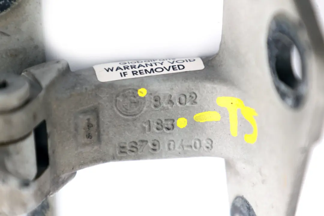 Zawias Bagażnika Szary Prawy Lewy do BMW X5 E53 o numerze 8402183 BMW X5 E53 Zawias Bagażnika Szary Prawy Lewy - SKU 8402183-TS - Numer Części 8402183