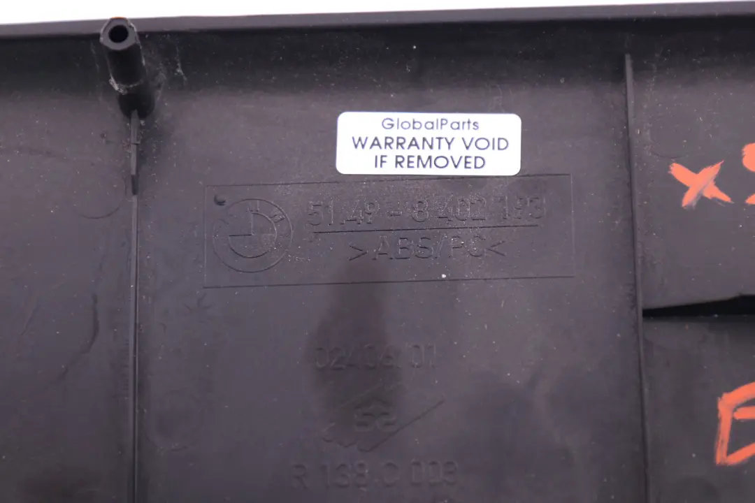 Coffre Couvercle Coffre Intérieur Garniture Supérieure Noir 8402193 pour BMW X5 E53 à propos du numéro de pièce 51498402193 BMW X5 E53 Coffre Couvercle Coffre Intérieur Garniture Supérieure Noir 8402193 - SKU 8402193-1 - Numéro de pièce 51498402193