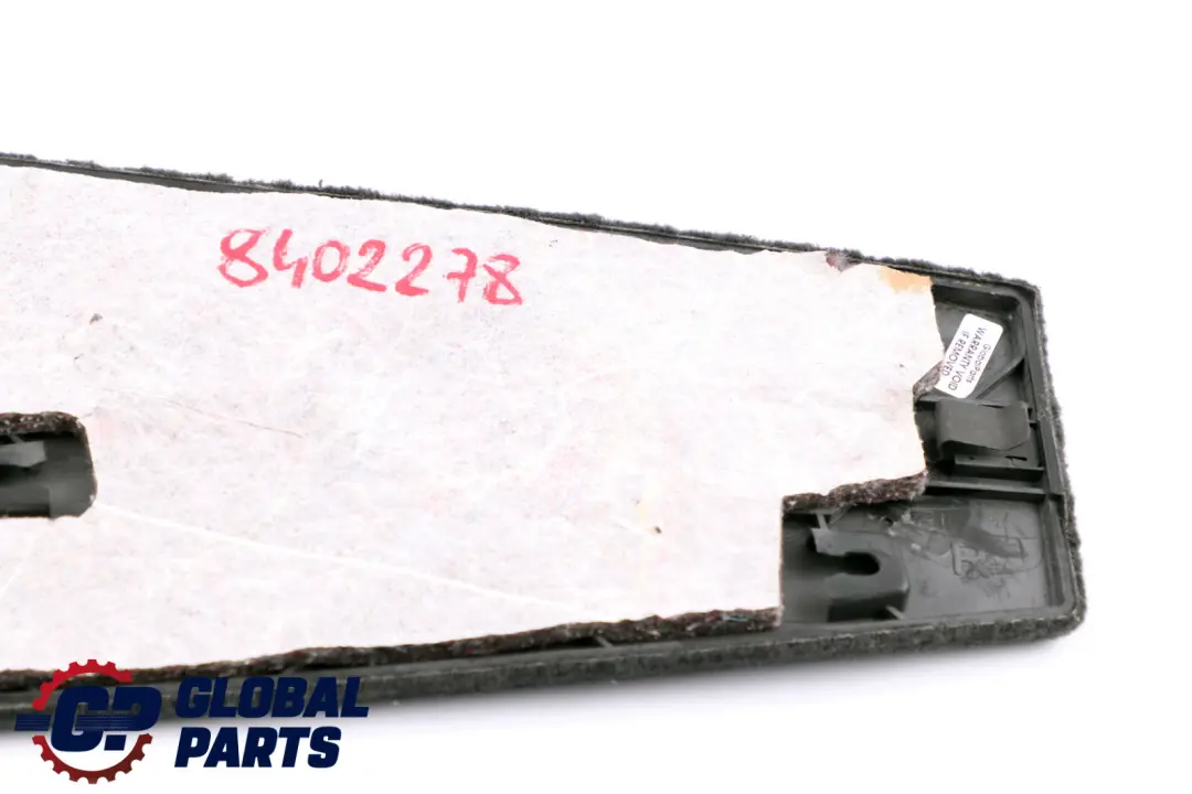 Carenatura Mittenkonsole Posteriore Destra Antracite per BMW X5 E53 con numero di parte 8402278 BMW X5 E53 Carenatura Mittenkonsole Posteriore Destra Antracite - SKU 8402278 - Numero di parte 8402278