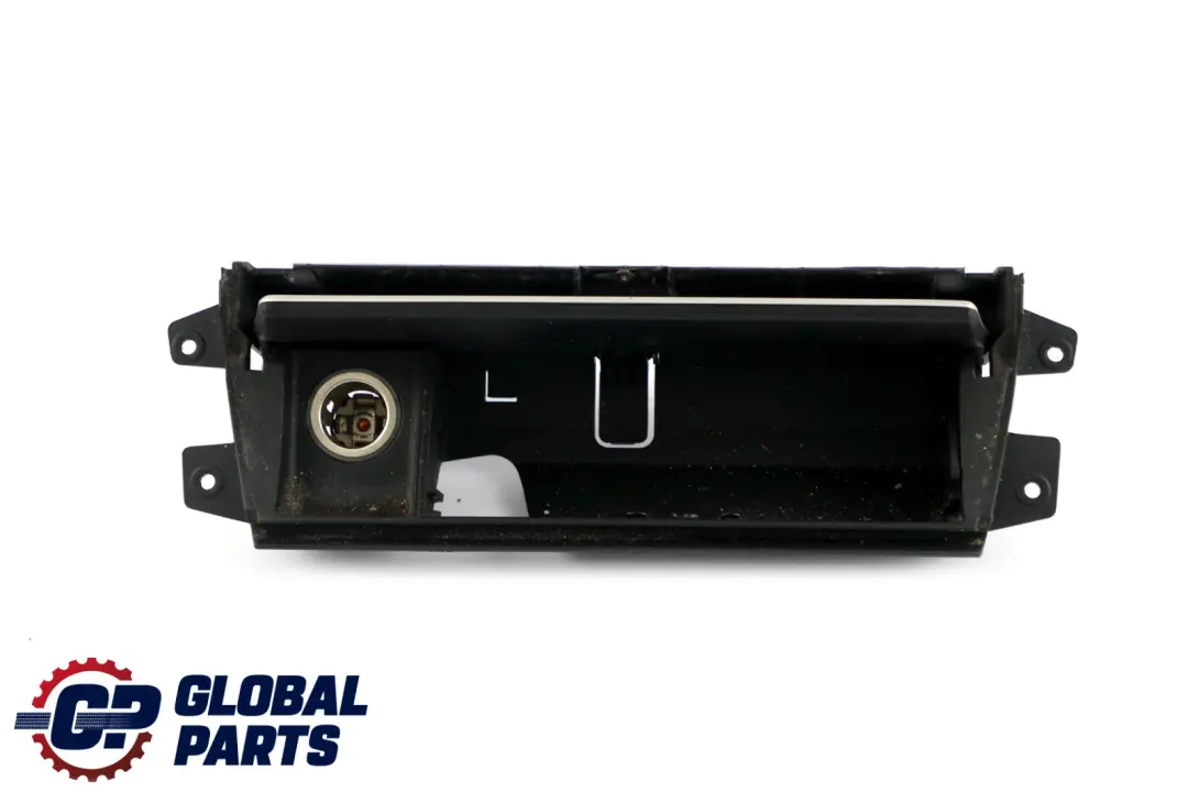 Innenverkleidung Mittelkonsole Aschenbecher Aschenbecher für BMW X5 E53 mit Teilenummer 8402280 BMW X5 E53 Innenverkleidung Mittelkonsole Aschenbecher Aschenbecher - SKU 8402280 - Teilenummer 8402280