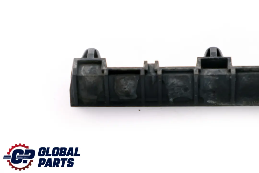BMW X5 er E53 Aufnahme Abdeckung Stoßstange vorne 5111 - SKU 8402313 - Teilenummer 8402313