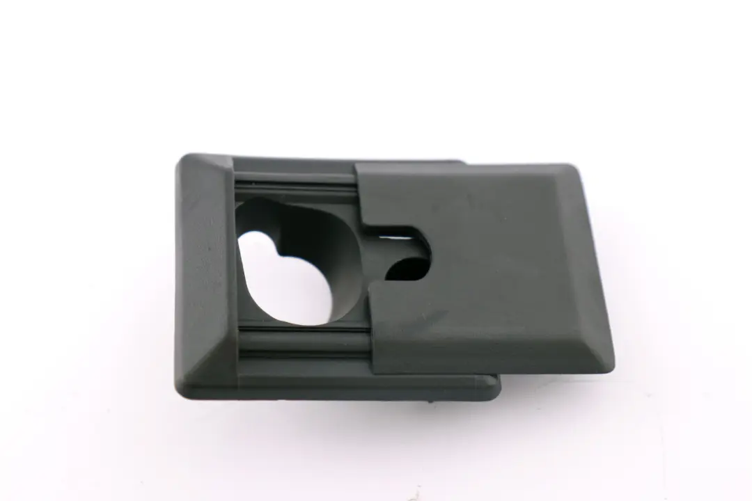 Negro Trasero Izquierdo Gancho Rodillo Red Cubierta 8402349 para BMW X5 E53 con número de pieza 7003781 BMW X5 E53 Negro Trasero Izquierdo Gancho Rodillo Red Cubierta 8402349 - SKU 8402349-1 - Número de pieza 7003781