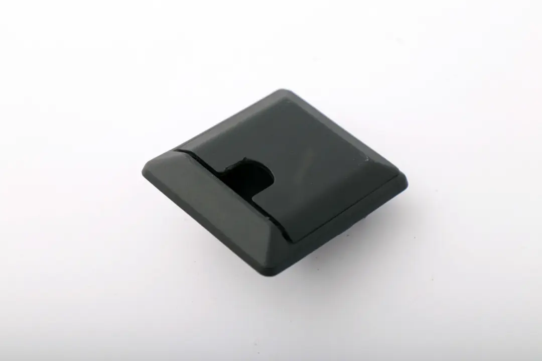 Schwarz Negro Trasero Derecho O / S Gancho Roller Net 8402350 para BMW E53 con número de pieza 7003782 BMW E53 Schwarz Negro Trasero Derecho O / S Gancho Roller Net 8402350 - SKU 8402350-1 - Número de pieza 7003782